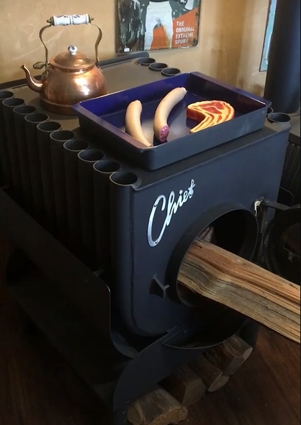 Heizen und Kochen mit dem Chief Holzofen